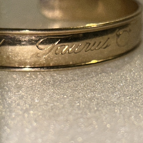 Vintage Cuff Bracelet Gold tone Avon Taurus Zodiacs size 3/8”X 5.5” - Picture 9 of 9